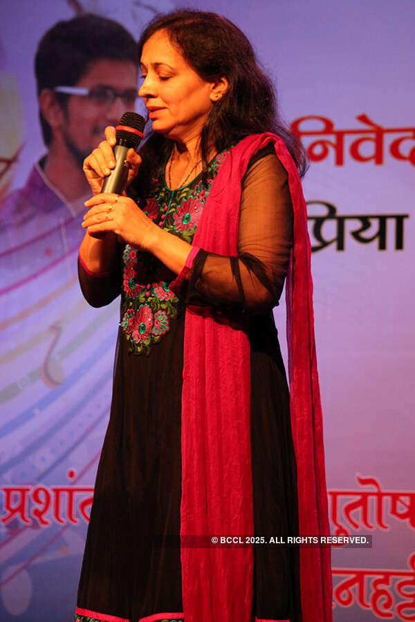 Mile Sur Mera Tumhara