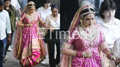 Exclusive PICS - Rekha spotting shooting in the city, looks ethereal in an all pink outfit
